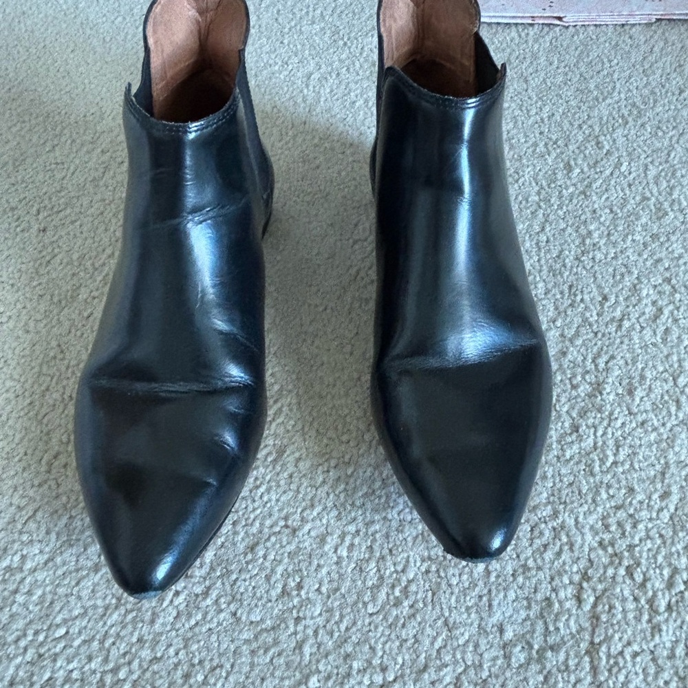 Madewell Women's Black Leather Ankle Booties